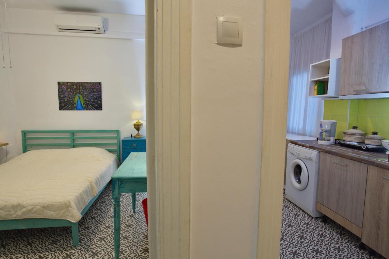 Vintage 1930'S Flat In The Center Of Thessaloniki Apartment Exterior photo